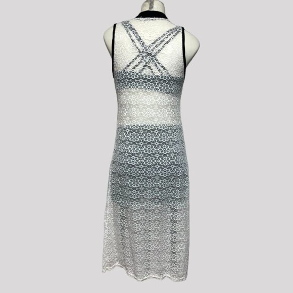 Family Ivory Floral Lace Maxi Beach Cover Up Size XL (fits small) - Picture 2 of 8